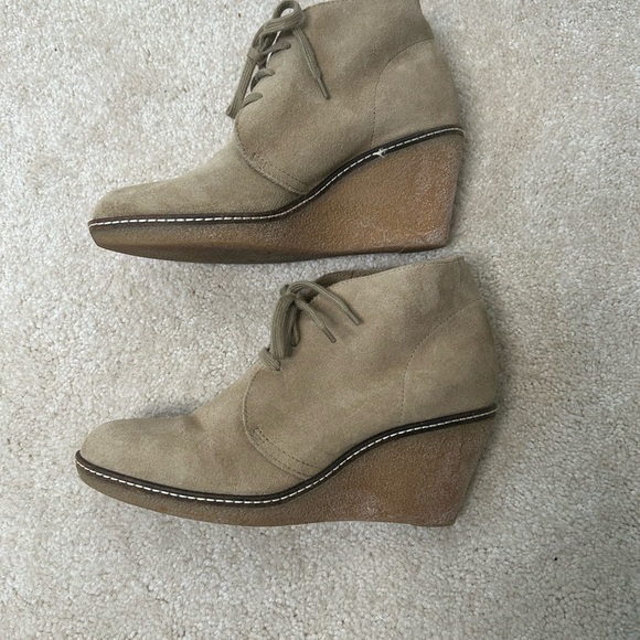 J.Crew Taupe Tan Suede Macallister Wedge Heel Ankle Boots Booties shoe Size? 6.5 - Picture 5 of 8